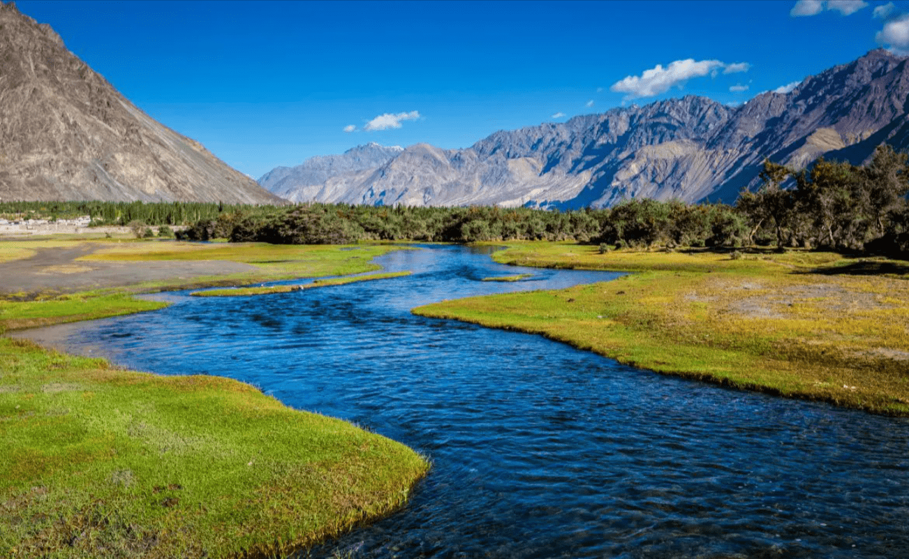 Lolab Valley